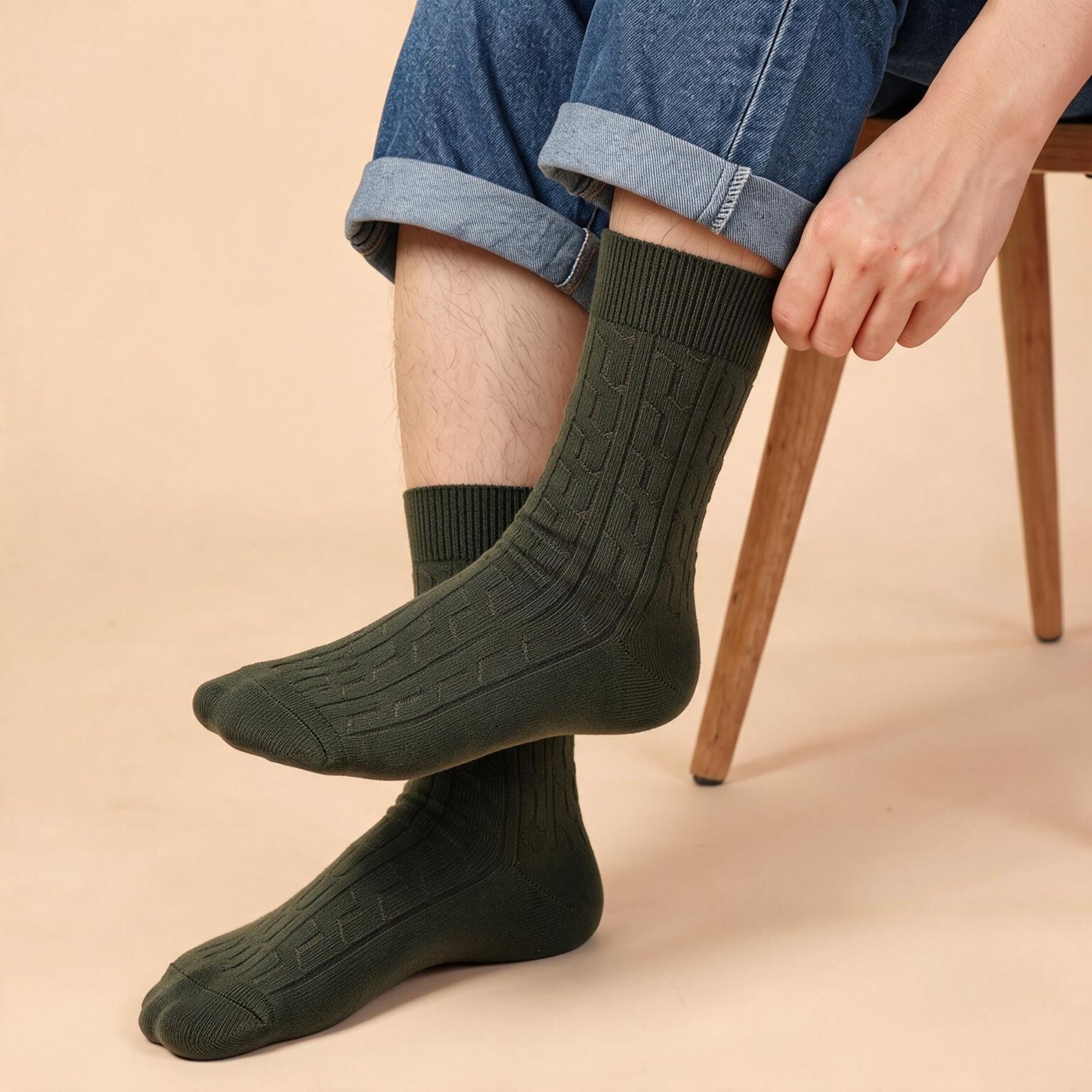 Harbor Escape – men's textured crew socks in off-white, olive and beige, Lord Walker, view 7