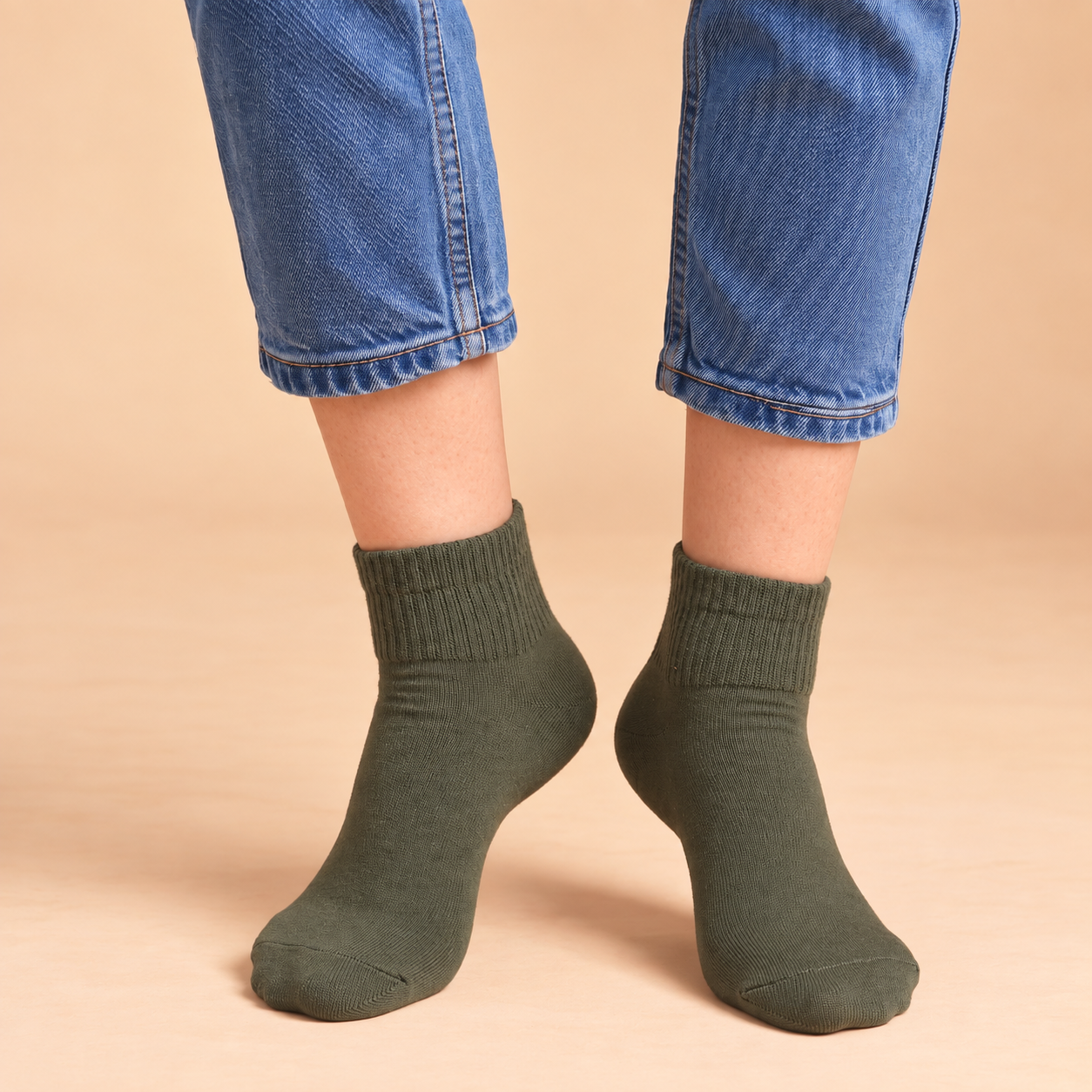 Serene Living – women's cushioned quarter socks in rose, olive and grey, Lord Walker, view 6
