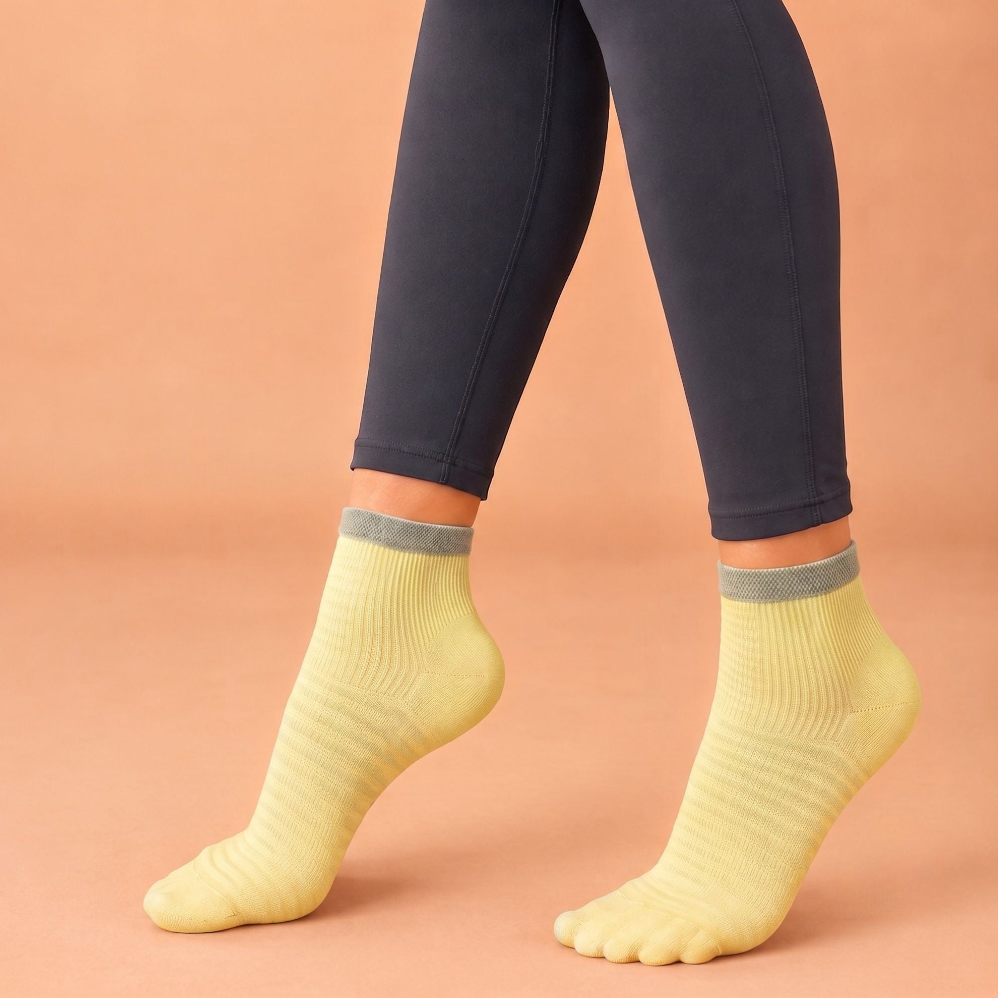 Victory Lap – performance quarter socks in sky, pink and yellow, Lord Walker, view 7